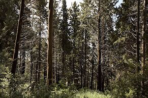 F ZEEN KEFALONIA - Adults Only