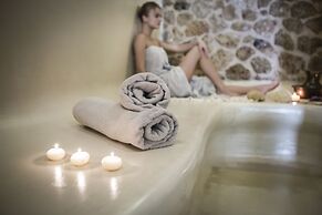 F ZEEN KEFALONIA - Adults Only