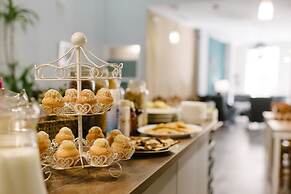 The Boutike Guesthouse - Hostel