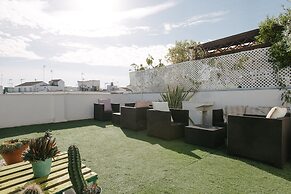 The Boutike Guesthouse - Hostel