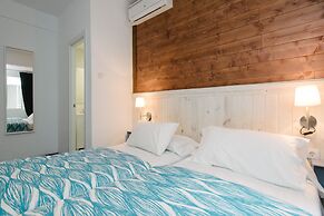 The Boutike Guesthouse - Hostel