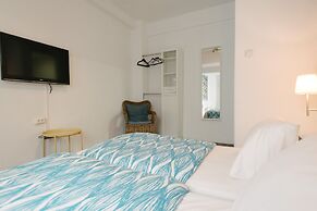 The Boutike Guesthouse - Hostel