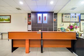 OYO 301 River Inn Hotel