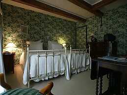 Hotel Kastell Dinec'h