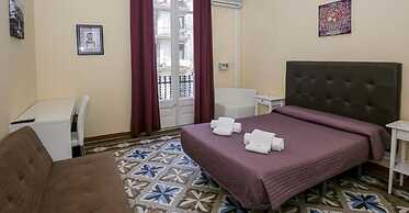 Hostal Balmes Centro