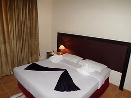 Kuwait Continental Hotel