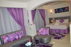 Kuwait Continental Hotel