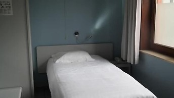 De Bonte Os Hotel & Tower