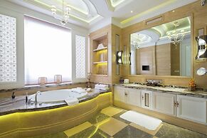 Hilton Yuxi Fuxian Lake