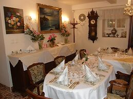 Hotel Garni