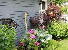 The Colonel's In B&B