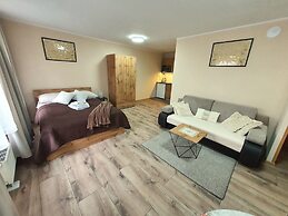 Aparthouse Apartamenty