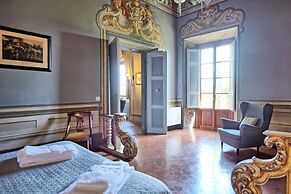 Castello di Montegufoni