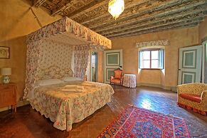 Castello di Montegufoni