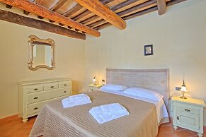 Castello di Montegufoni