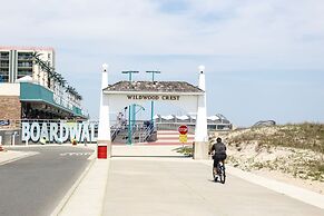 Adventurer Oceanfront Inn