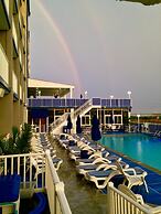 Adventurer Oceanfront Inn