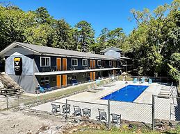 Wanderoo Lodge