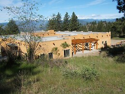 Baergnaescht Bed & Breakfast