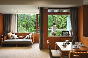 Alishan Hotel