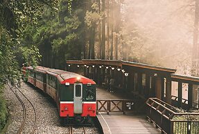 Alishan Hotel
