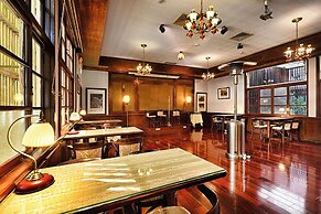 Alishan Hotel
