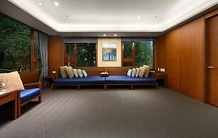 Alishan Hotel