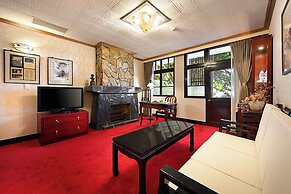 Alishan Hotel