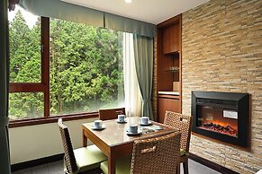 Alishan Hotel