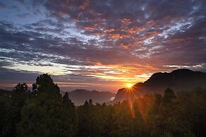 Alishan Hotel