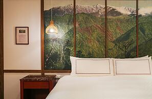 Alishan Hotel