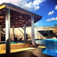 Lapu Lapu Cottages and Restaurant