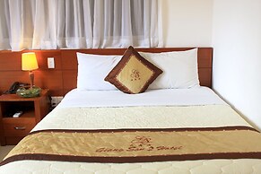 The Alley Saigon Hotel