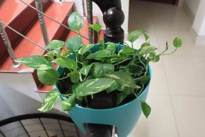 The Alley Saigon Hotel