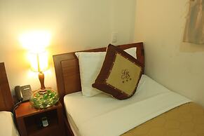 The Alley Saigon Hotel