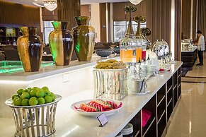 Muong Thanh Grand Cua Lo Hotel