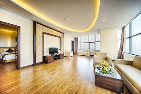 Muong Thanh Grand Cua Lo Hotel