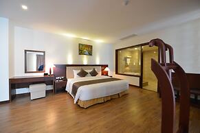 Muong Thanh Grand Cua Lo Hotel