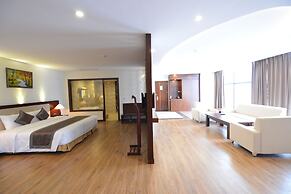 Muong Thanh Grand Cua Lo Hotel