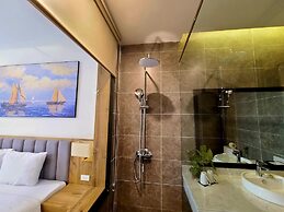 Muong Thanh Grand Cua Lo Hotel