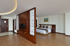 Muong Thanh Grand Cua Lo Hotel