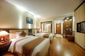 Muong Thanh Grand Cua Lo Hotel