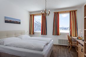 Hotel Waldhaus am See
