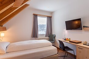 Hotel Waldhaus am See
