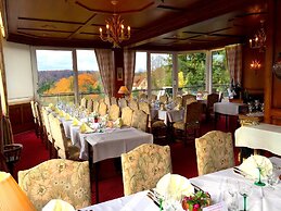 Hôtel Restaurant Aux Trois Roses