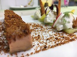 Ici M'aime Hôtel Restaurant