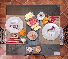 B&B Il Giardino dei Poeti and Apartaments