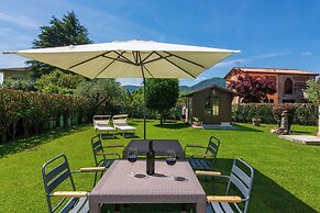 B&B Il Giardino dei Poeti and Apartaments