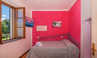 B&B Il Giardino dei Poeti and Apartaments