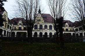 Rubezahl Marienbad Luxury Historical Castle Hotel & Golf - Castle Hote